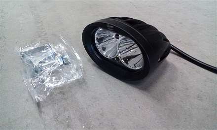 Фара светодиод. дополнит. 2 LED 20 Вт, 10-24 В, овал, направ. свет AE20OV-2LED-HC