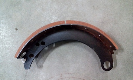 Колодка тормозная зад. ГАЗ-3307, ПАЗ (ГАЗ), 3307-3502090