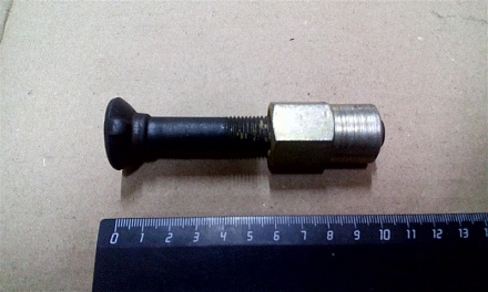 Болт отжимного рычага  А-01  01М-21с17