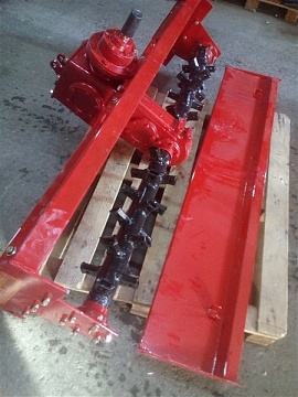 Почвофреза 1,6м 1GQN-160 (средний редуктор) (с карданом)